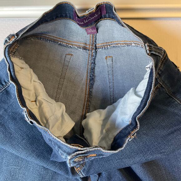 Gloria Vanderbilt Women Amanda Jeans size 8 Short Blue Straight Leg Mid Rise - Picture 10 of 11